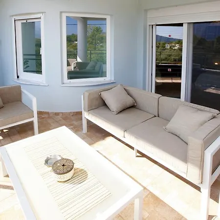 Olive Garden Villas And Apartments Chrysi Ammoudia Exterior photo